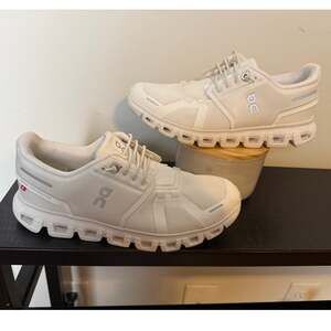 On Cloud 5 White Sneakers Women's 7.5 Like New Worn Once Runs Small